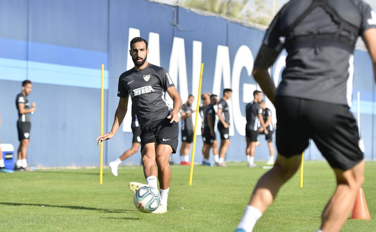 José Rodríguez, en un entrenamiento con el Málaga. 