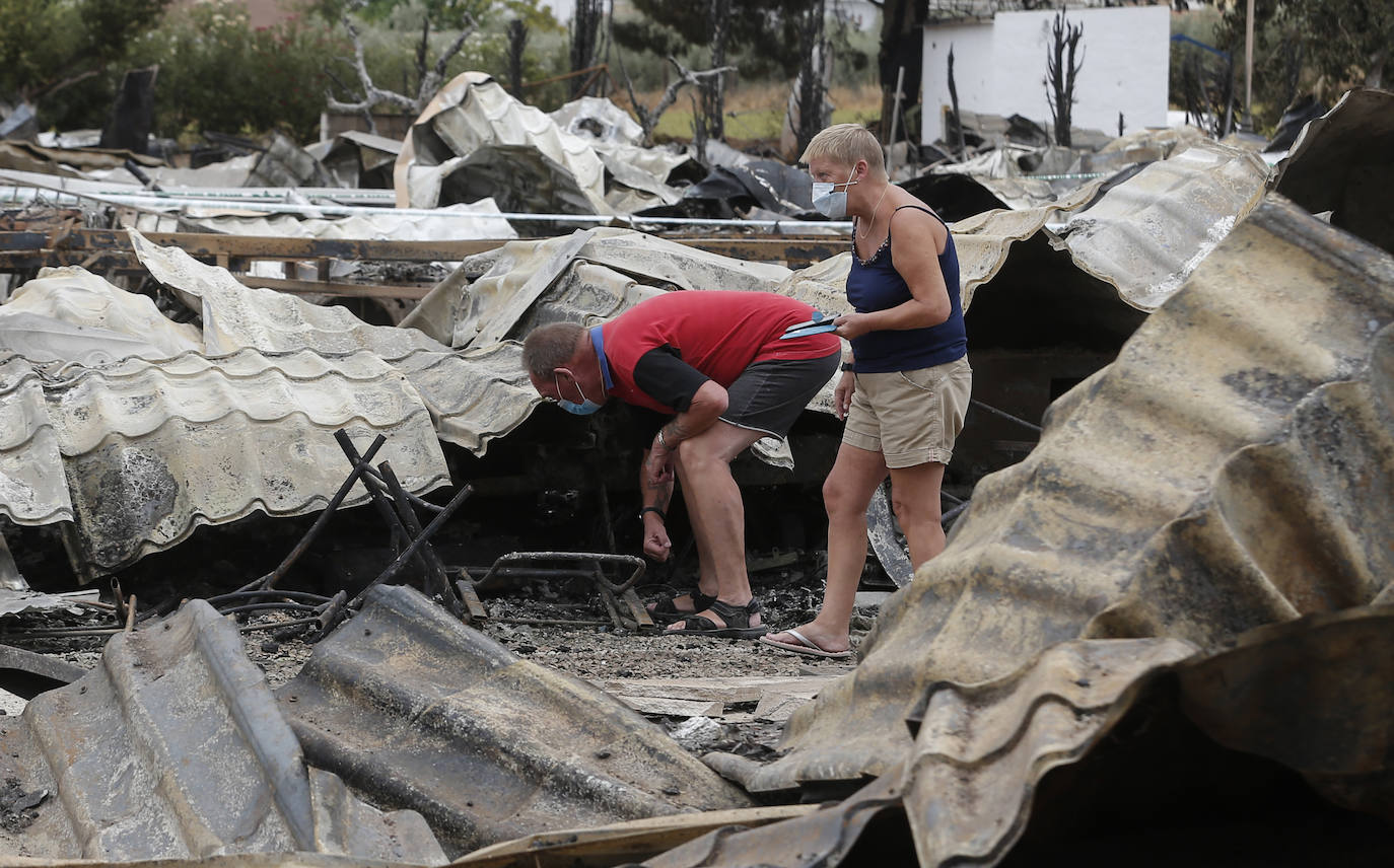 Mollina se vuelca con los más de 70 vecinos desalojados del camping Lazy Days Pueblo Fiesta, en el que 40 casas quedaron totalmente destruidas