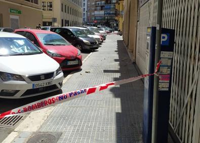 Imagen secundaria 1 - Susto en el barrio del Soho de Málaga por un desprendimiento de cornisa