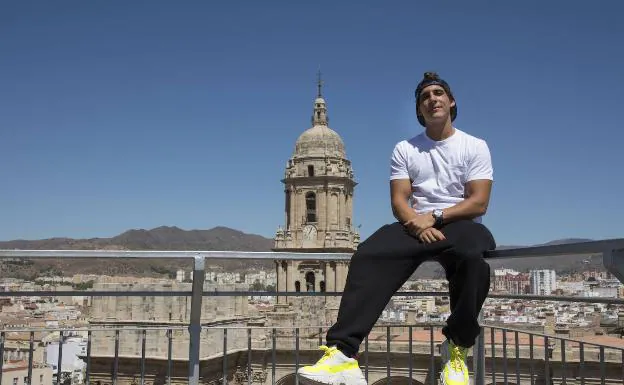 Miguel Herrán, en la terraza del hotel AC Málaga Palacio. 