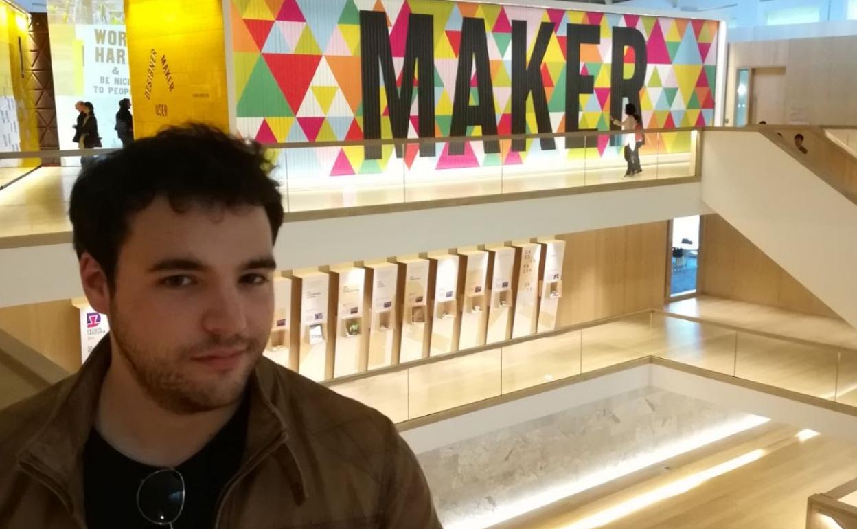 José del Espino, en el Museo de Diseño de Londres.