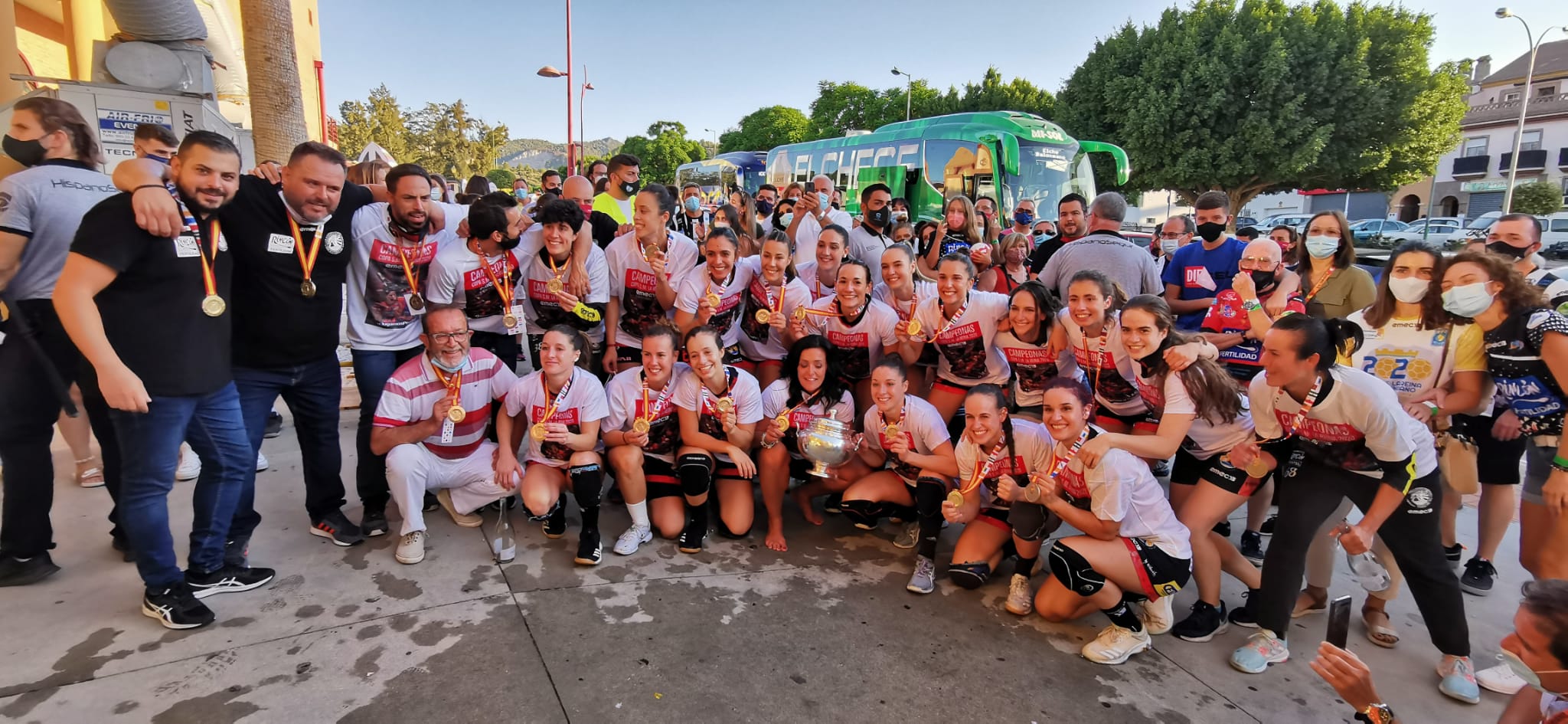 El Rincón Fertilidad se enfrentó al Balonmano Elche en Alhaurín de la Torre