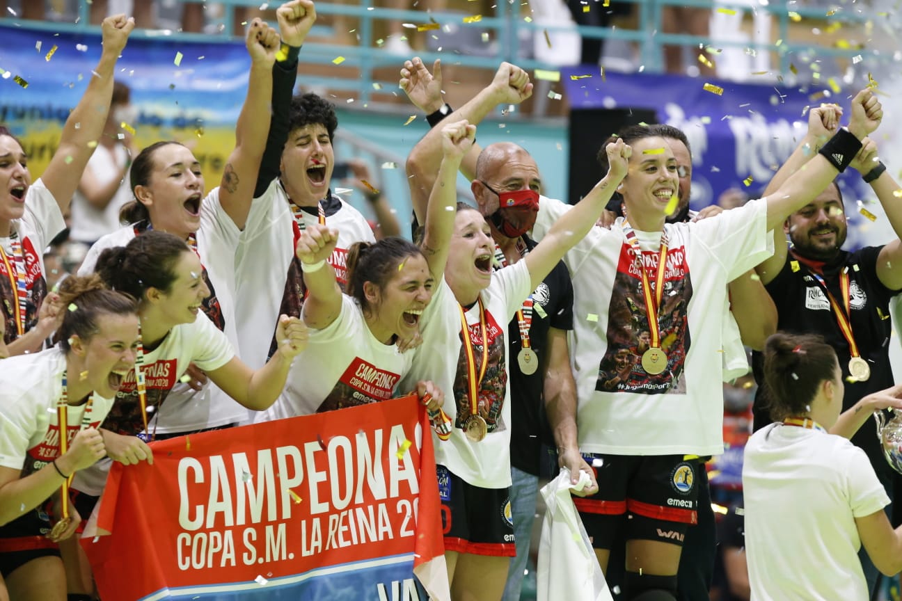 El Rincón Fertilidad se enfrentó al Balonmano Elche en Alhaurín de la Torre