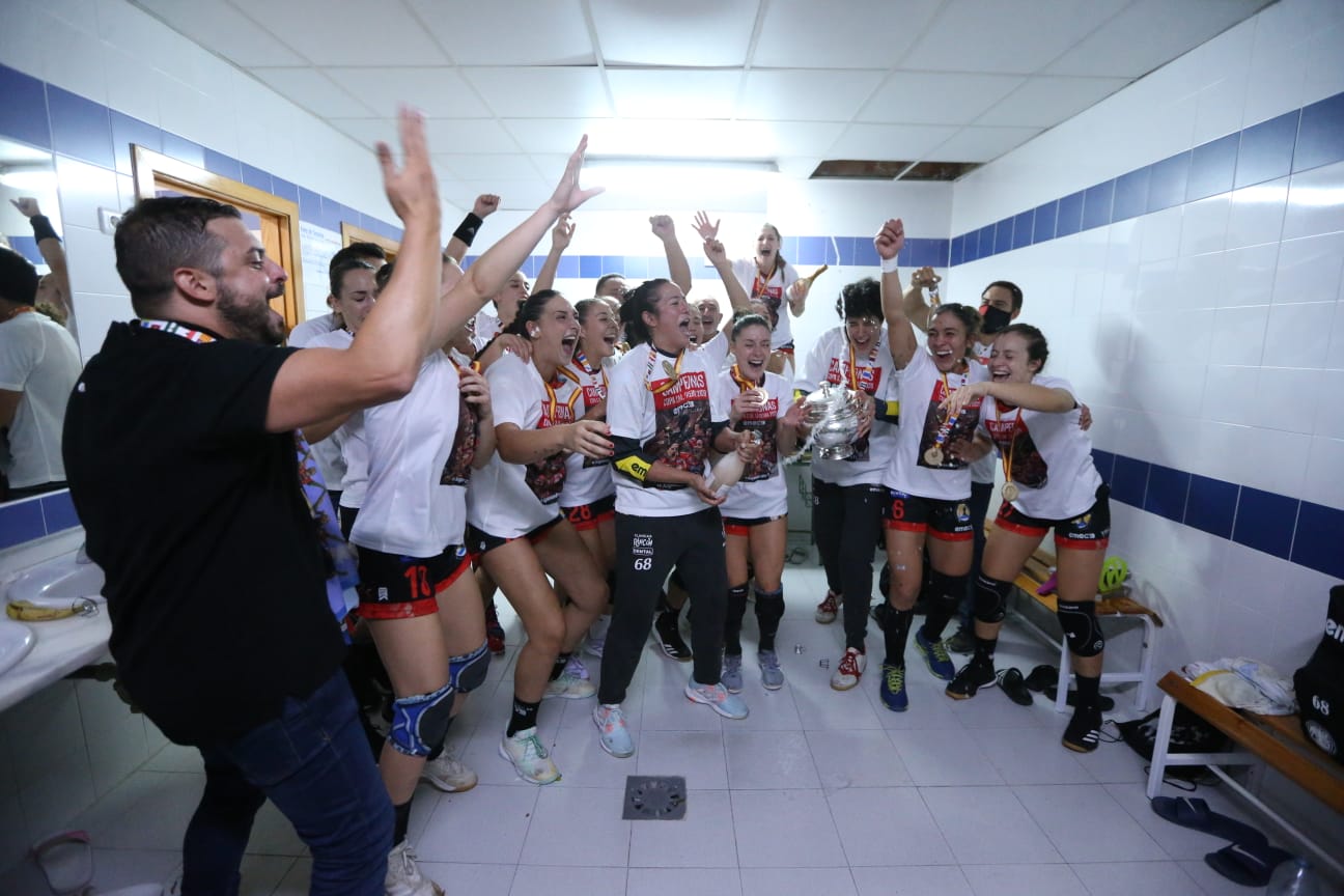 El Rincón Fertilidad se enfrentó al Balonmano Elche en Alhaurín de la Torre