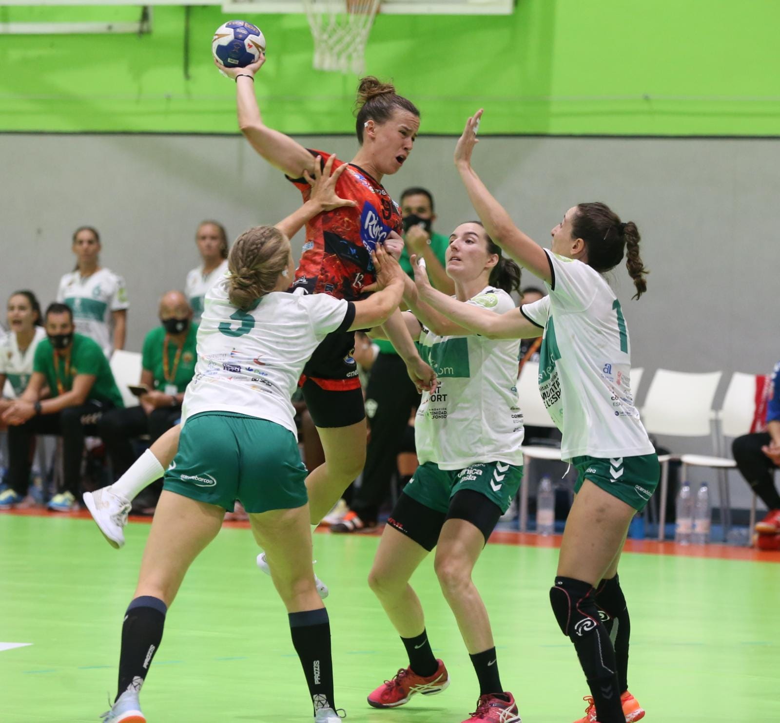 El Rincón Fertilidad se enfrentó al Balonmano Elche en Alhaurín de la Torre