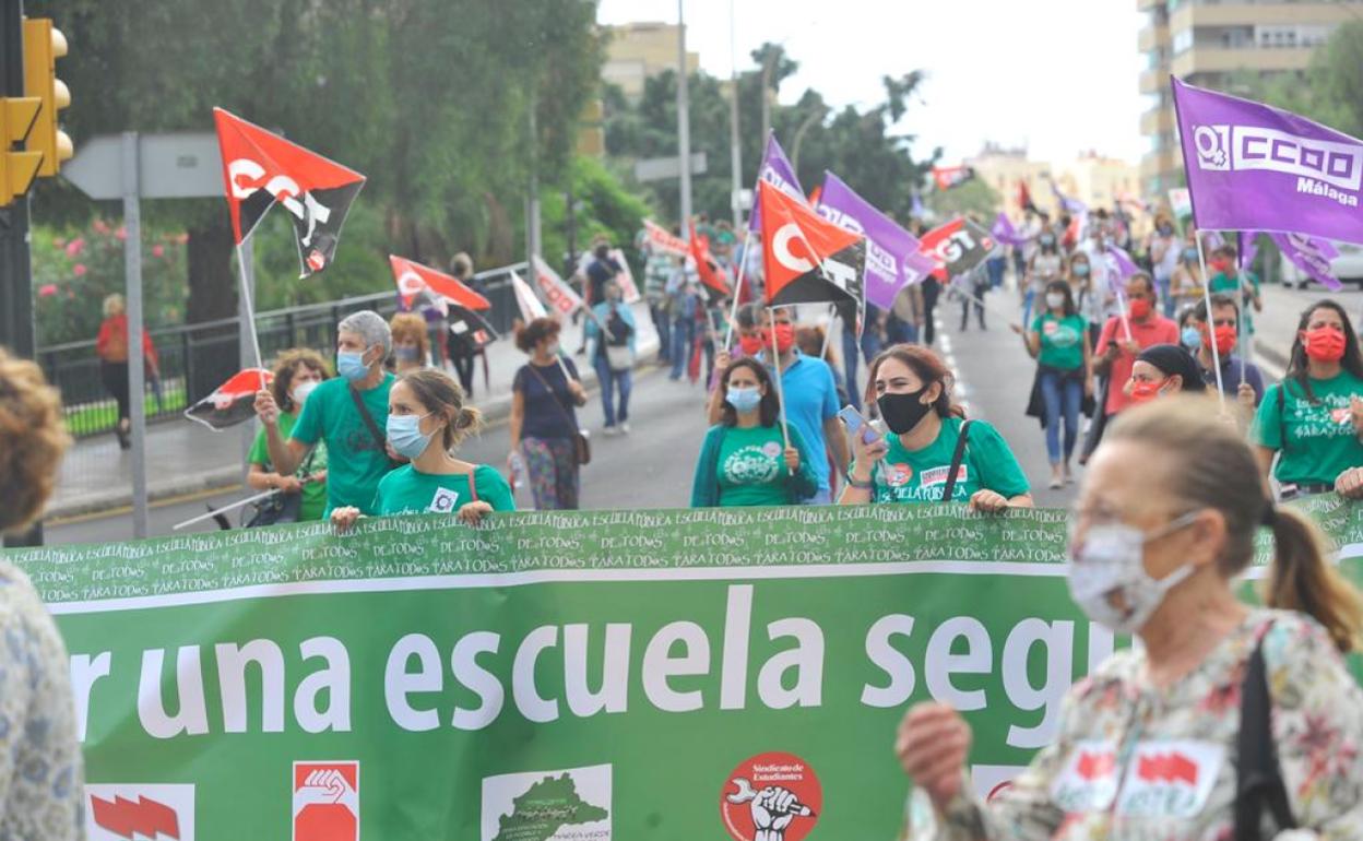 Un momento de la manifestación de este mediodía en la capital. 