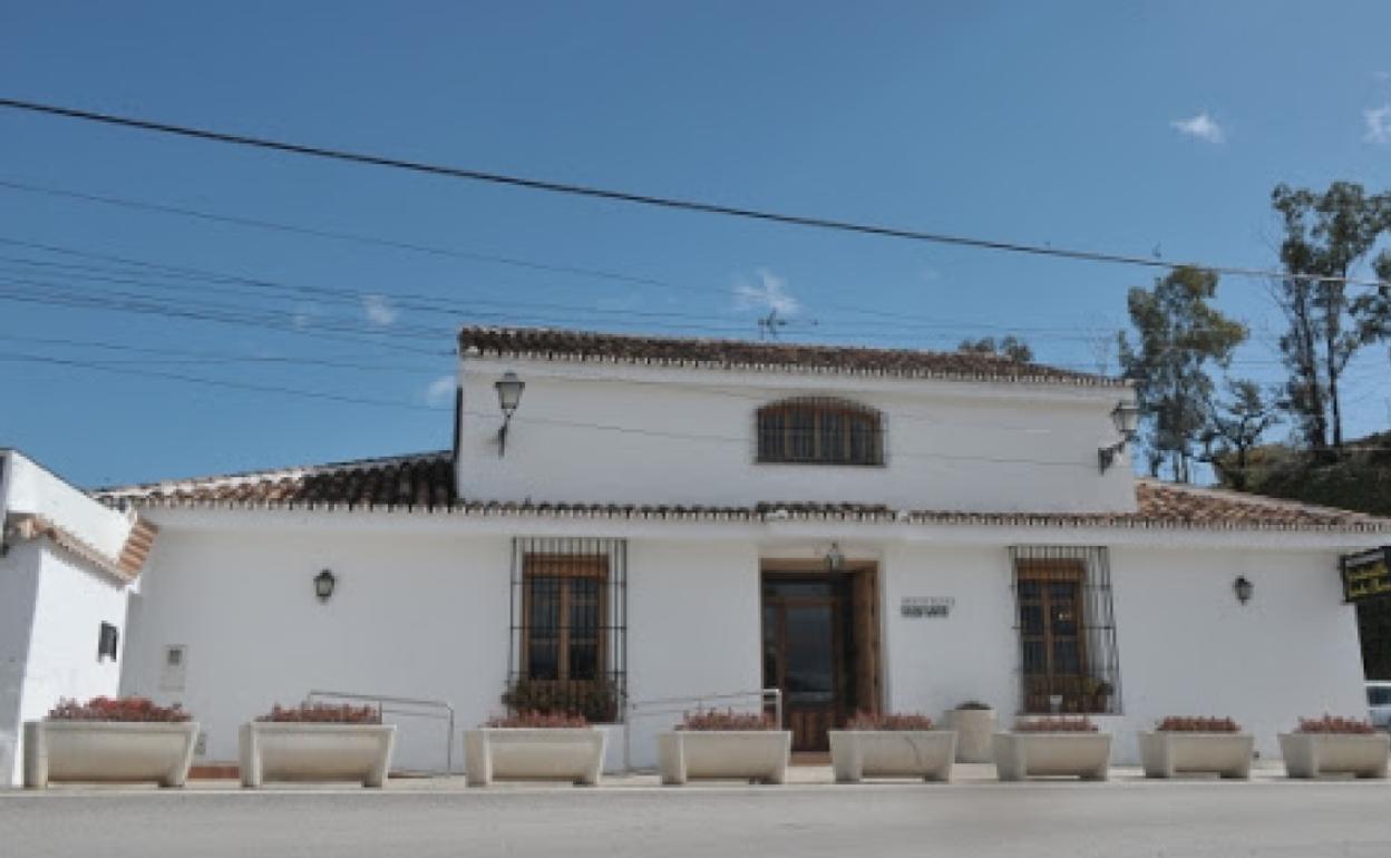 Vistas de la fachada del Ventorillo Santa Clara. 