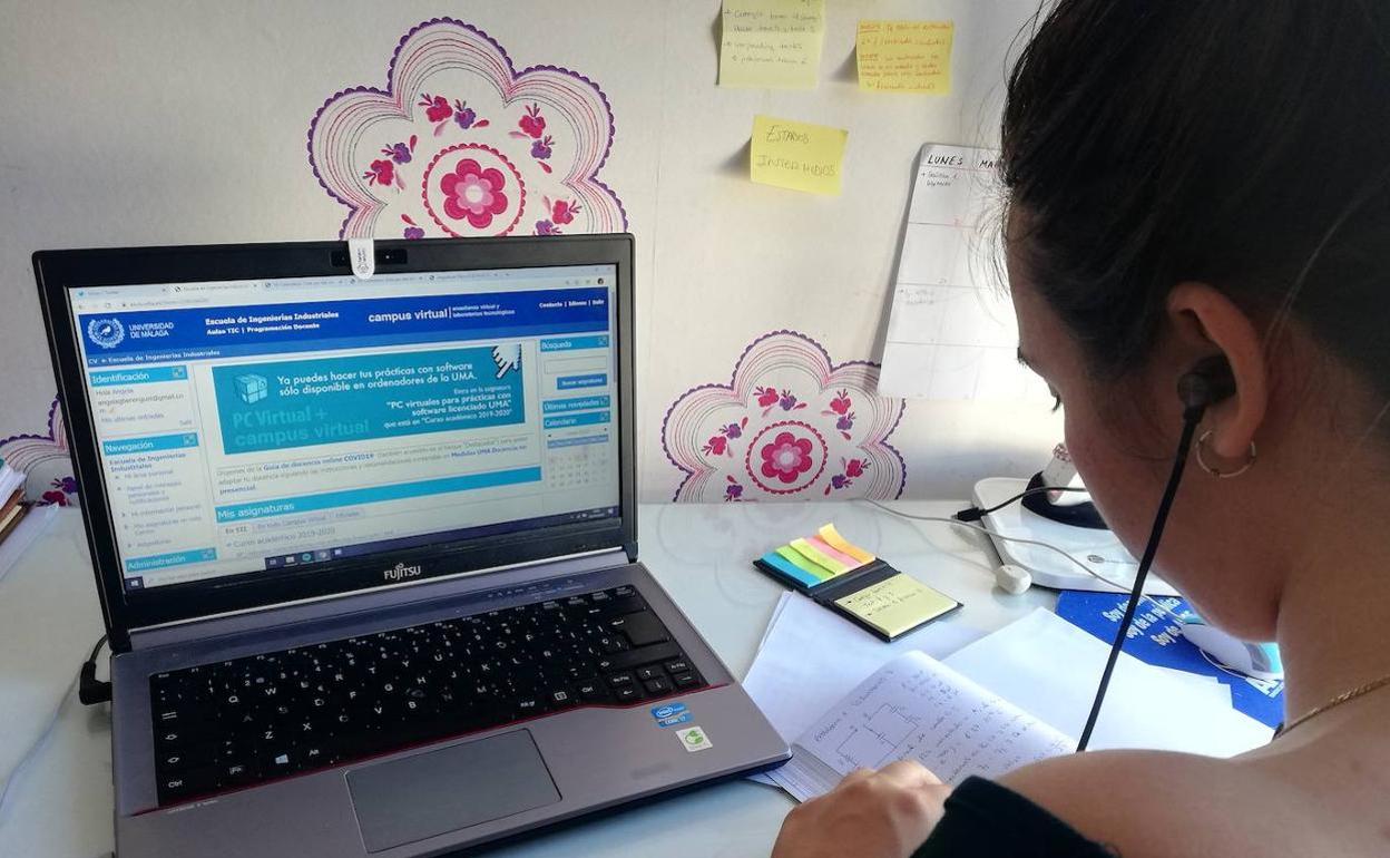 La docencia telemática se realiza a través del campus virtual de la UMA. 