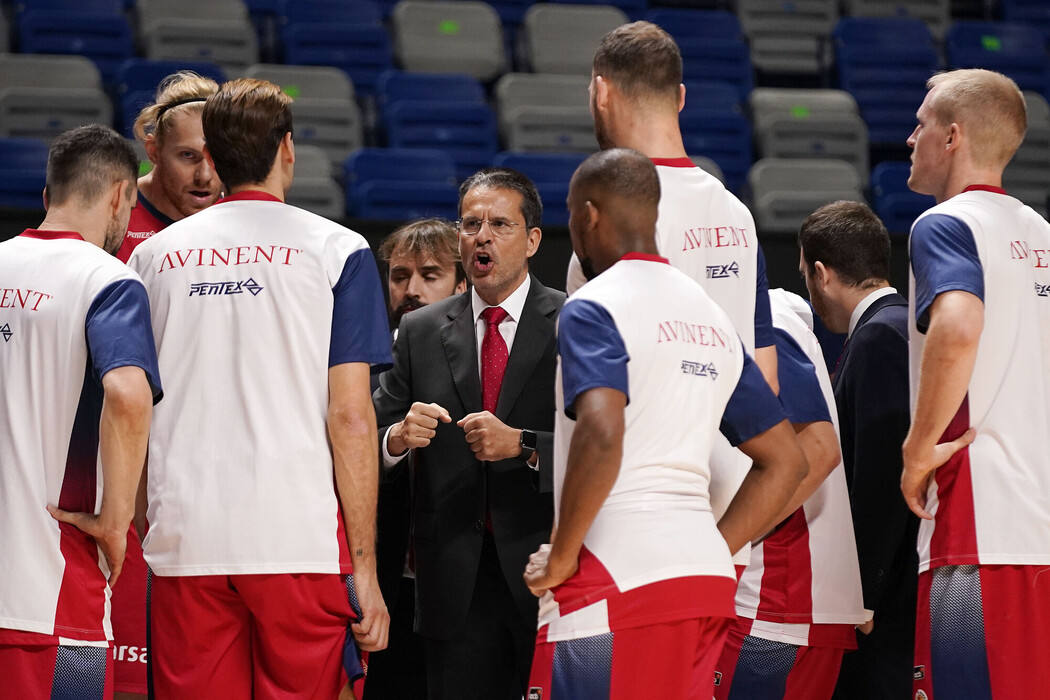 Fotos: Las imágenes del Unicaja-Manresa en el Carpena