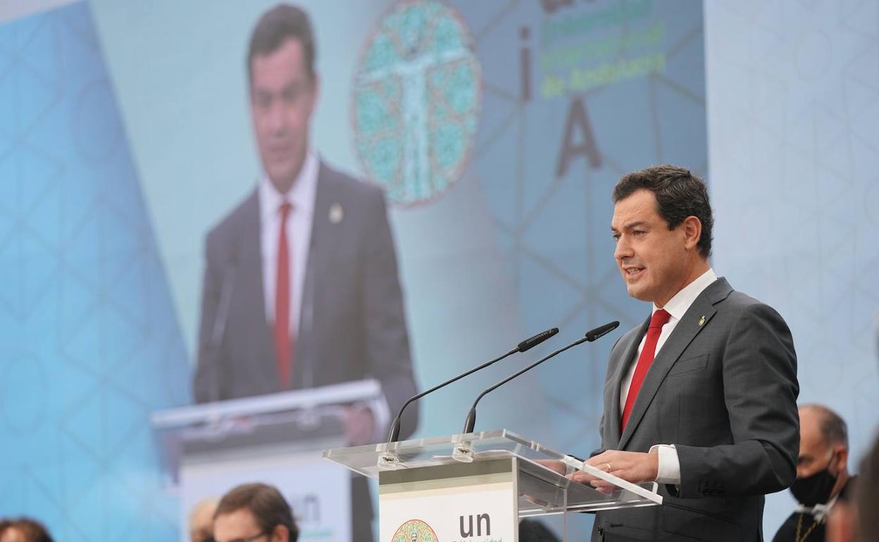 Juanma Moreno, en la inauguración del curso académico universitario que ha tenido lugar en la sede que la UNIA tiene en La Rábida