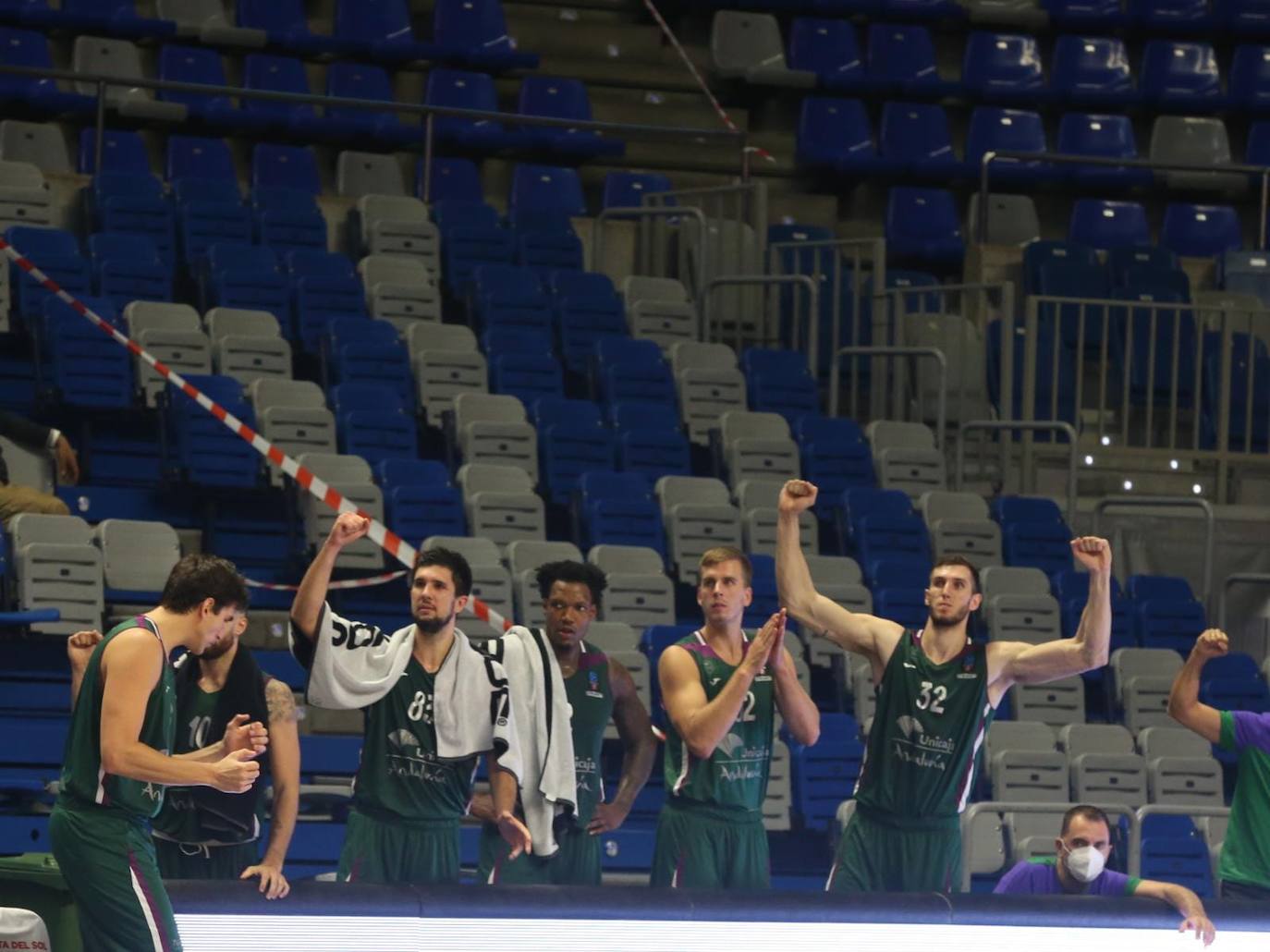 El Unicaja afrontó el encuentro con 11 profesionales 