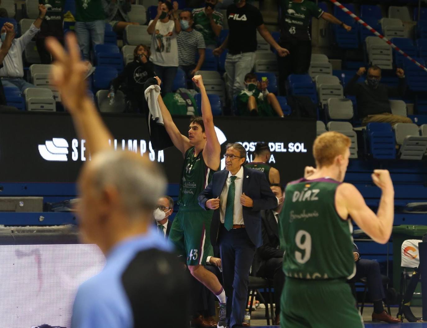 El Unicaja afrontó el encuentro con 11 profesionales 
