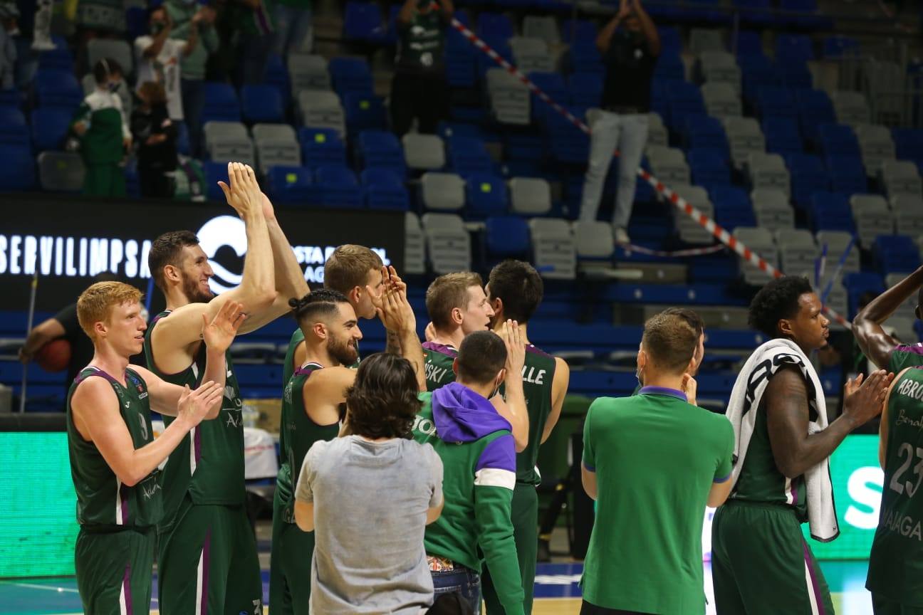 El Unicaja afrontó el encuentro con 11 profesionales 
