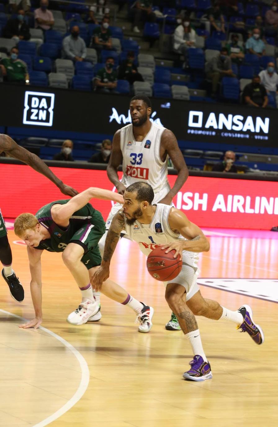 El Unicaja afrontó el encuentro con 11 profesionales 