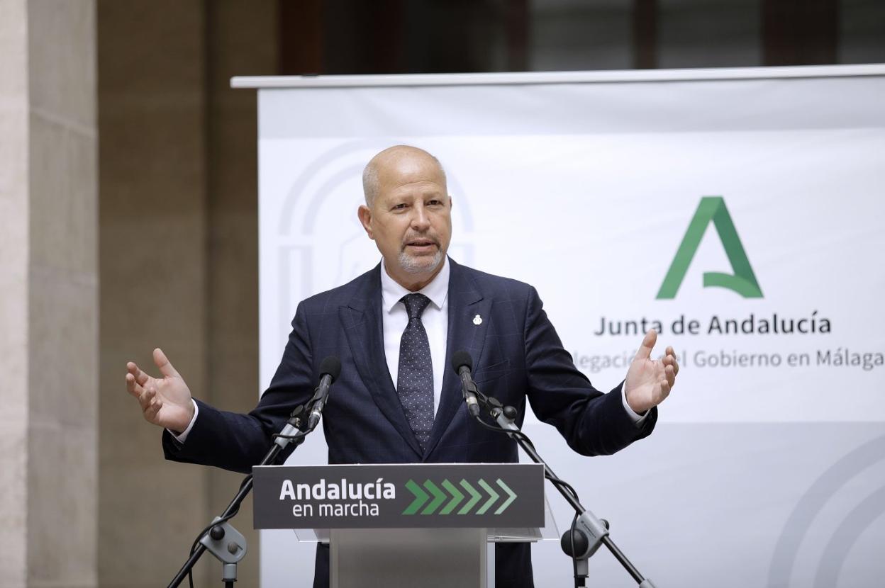 El consejero de Educación y Deporte de la Junta de Andalucía, Javier Imbroda. 