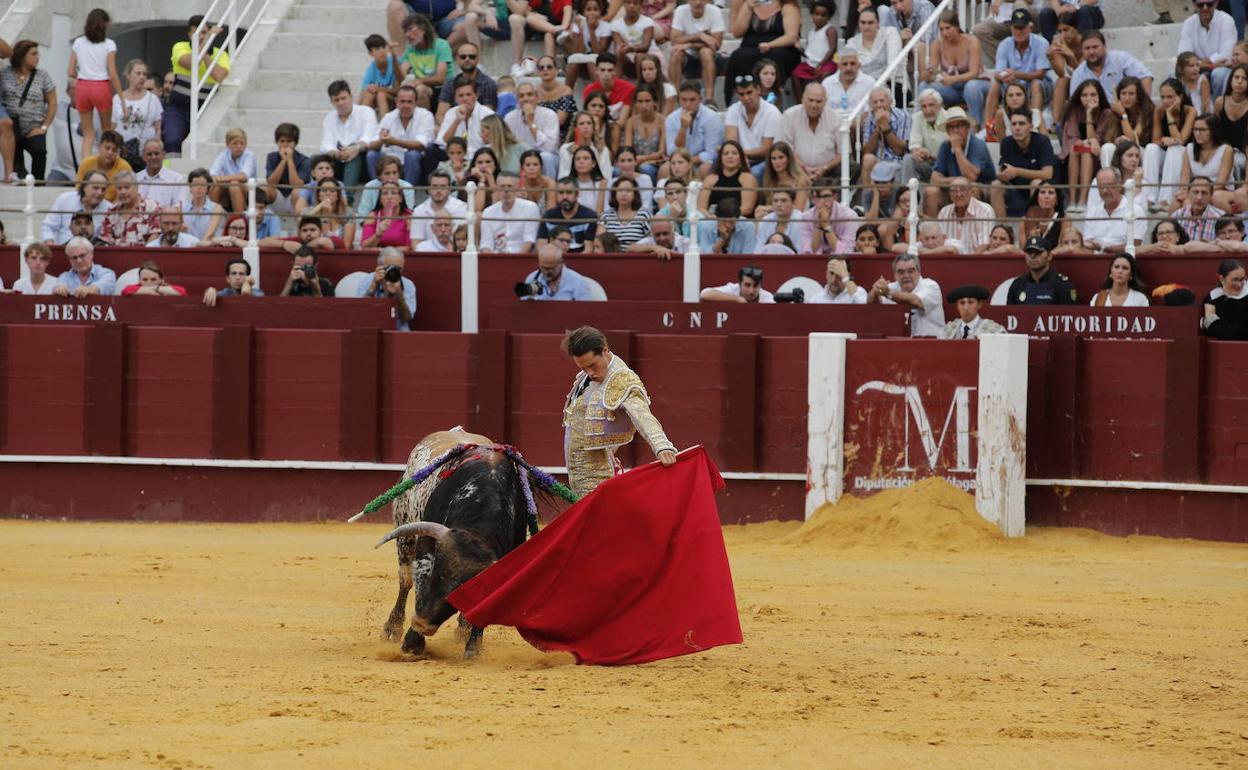 Uno de los festejos de promoción celebrados en La Malagueta en 2019 en el Certamen Internacional.