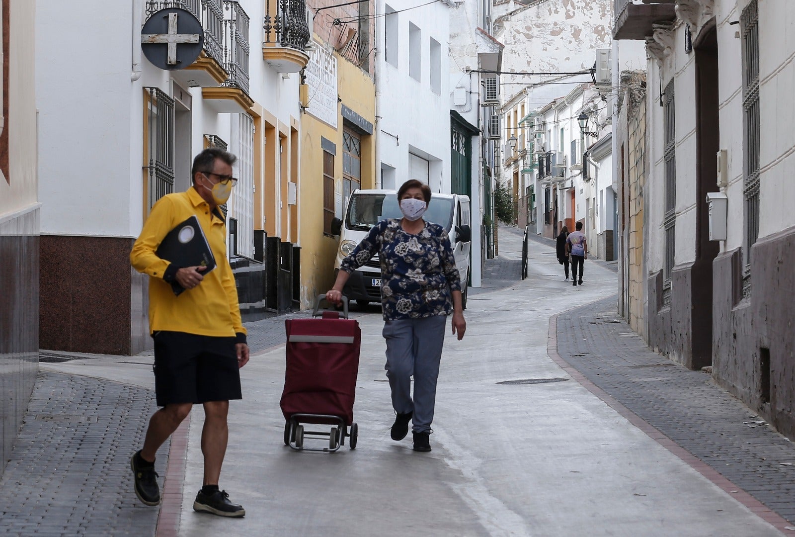 Un cribado masivo para detectar nuevos casos de coronavirus entre la población. Se ha citado a un total de 330 vecinos de manera voluntaria en el pabellón polideportivo municipal