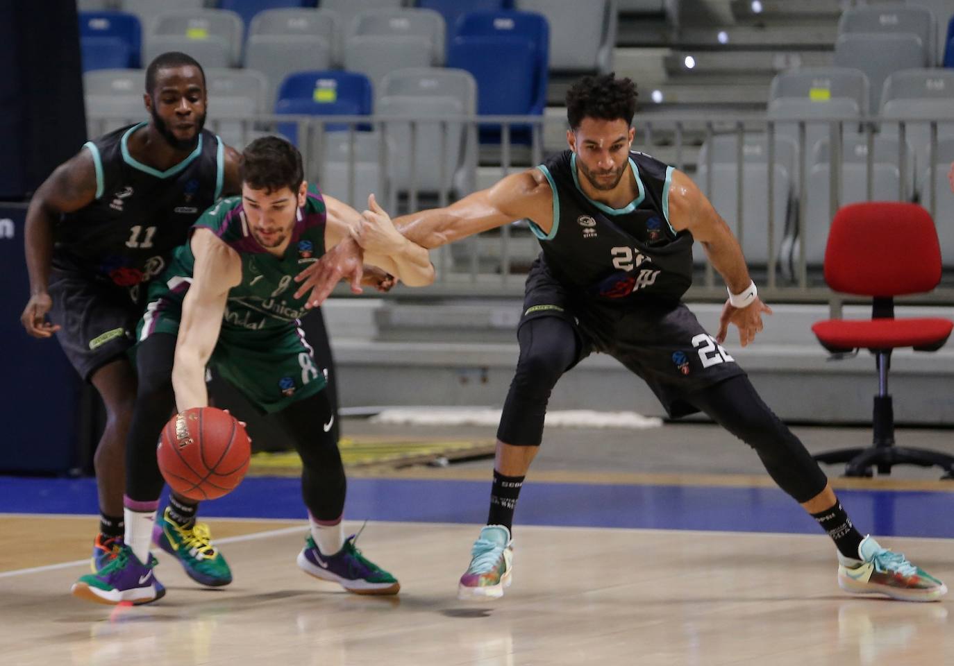 El Unicaja gana al Germani Brescia (86-69).