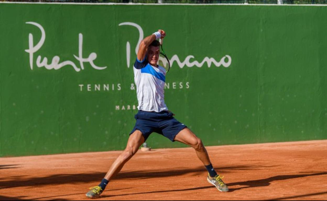 Carlos Gimeno, uno de los clasificados para el cuadro final desde la previa. 