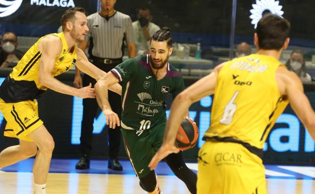 El Unicaja se estrella ante la defensa del Tenerife