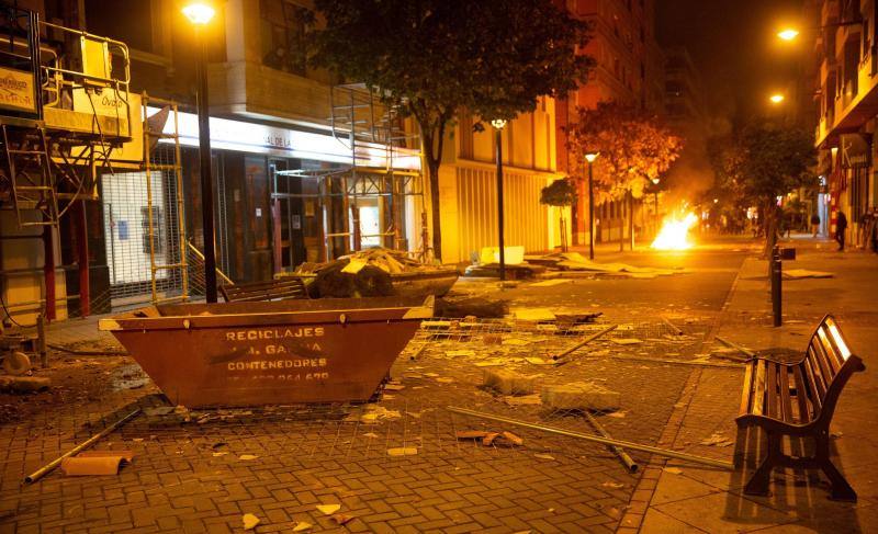 Las calles de Logroño registran una noche violenta.