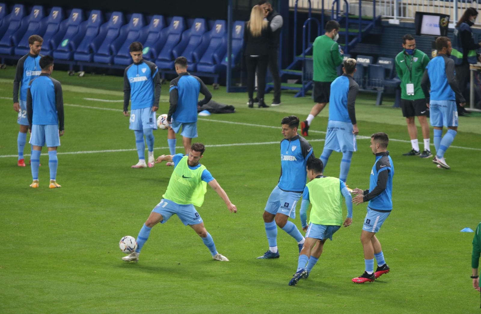 El Málaga se enfrentabaa la mejor plantilla de Segunda que se recuerda