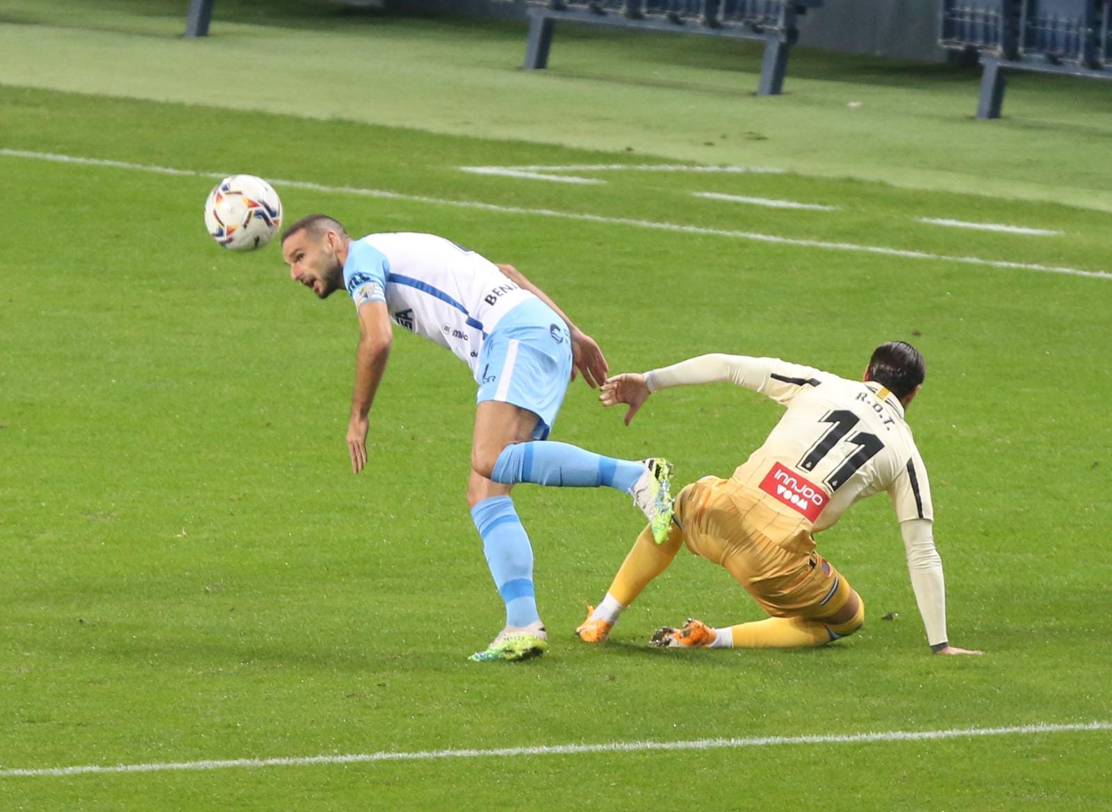 El Málaga se enfrentabaa la mejor plantilla de Segunda que se recuerda