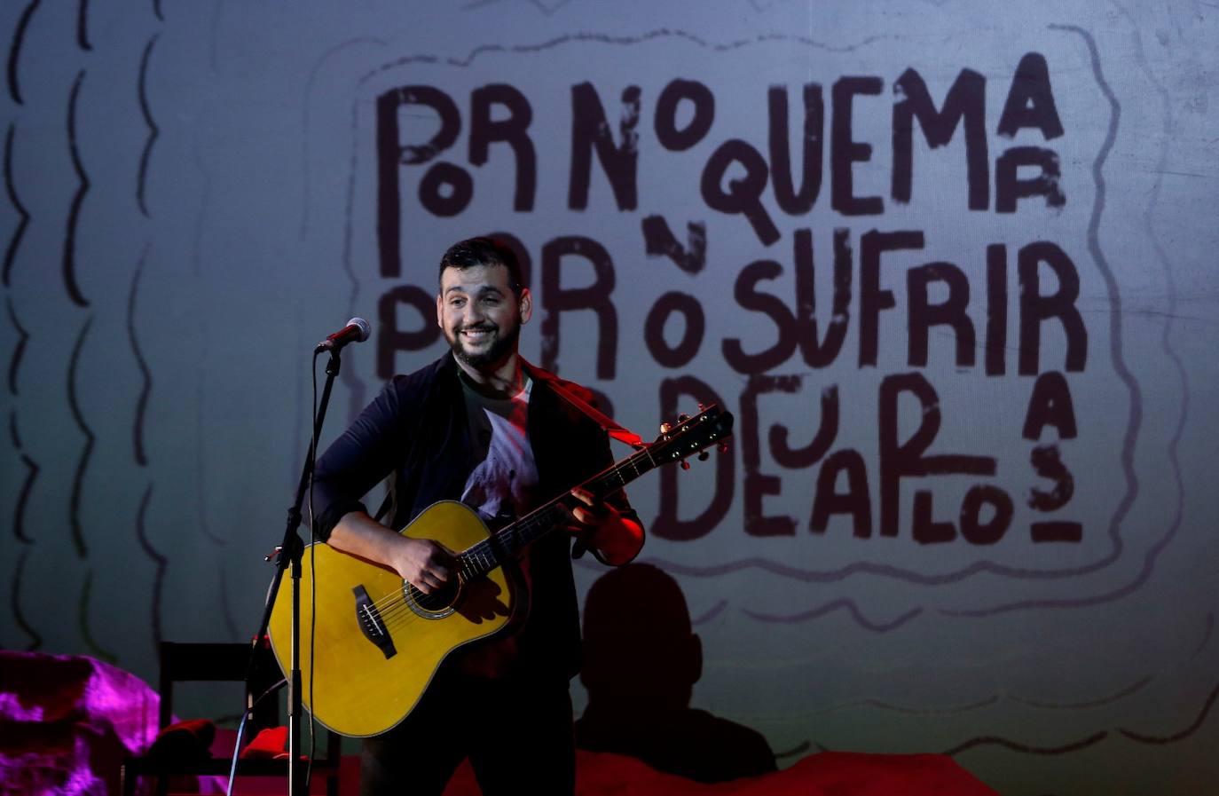 El malagueño, en un momento de la actuación de este viernes 