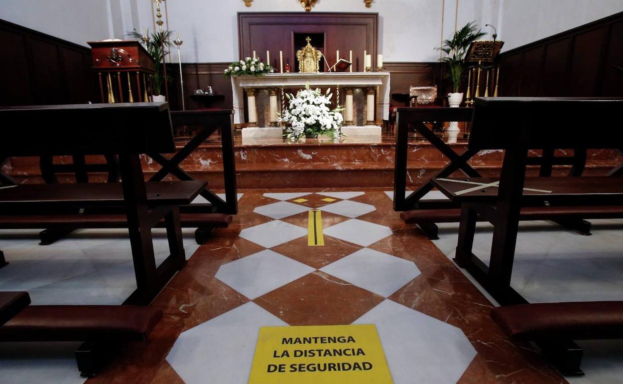 Medidas de seguridad en la parroquia de San Pedro de Málaga. 