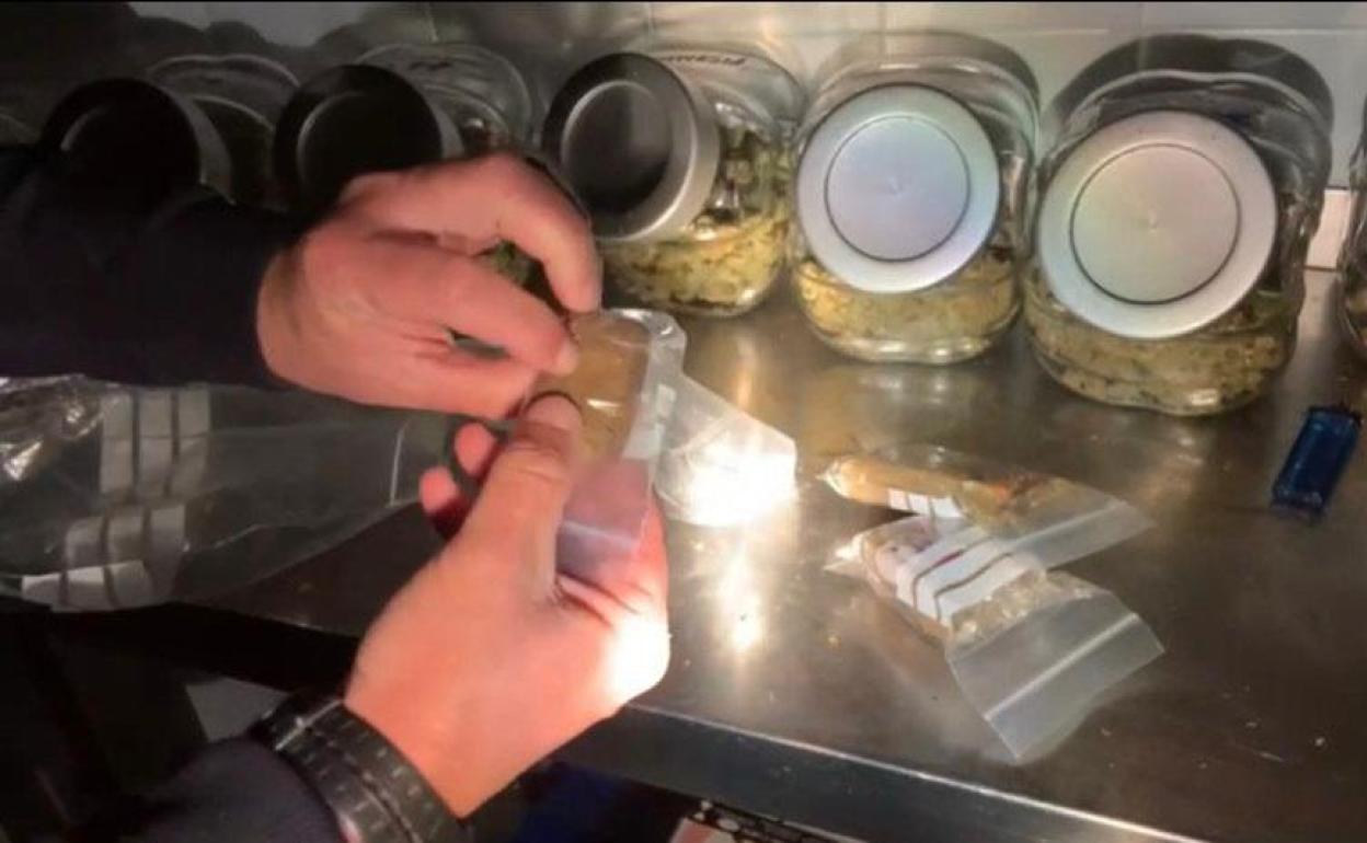 Sustancias encontradas en un local de Benalmádena. 