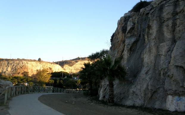 Recorrido por el Peñón del Cuervo.