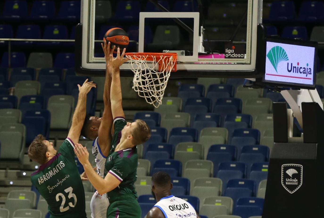 El colista se presentaba como una víctima propicia para que el equipo malagueño lograra un triunfo más que lo consolide en los puestos de 'play-off' 