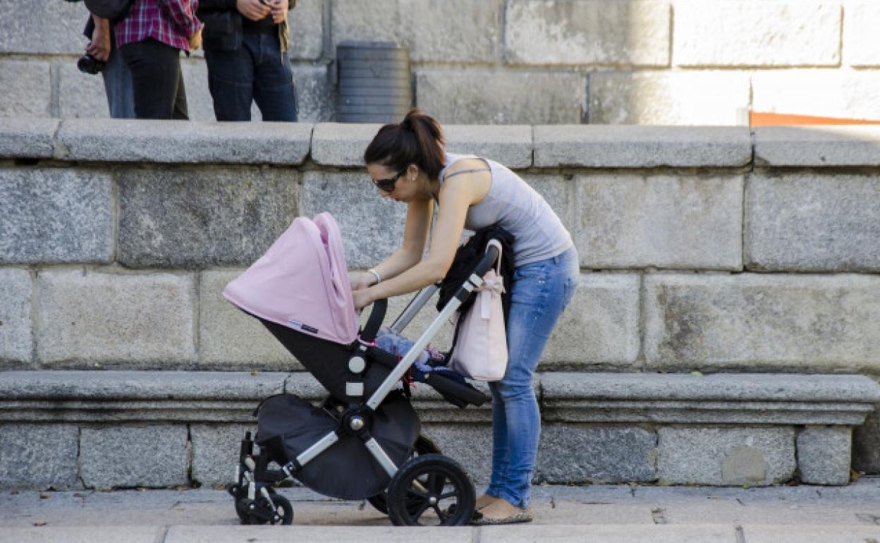 Importante cambio en las pensiones de las madres: el complemento de maternidad se sustituye por una compensación en la prestación