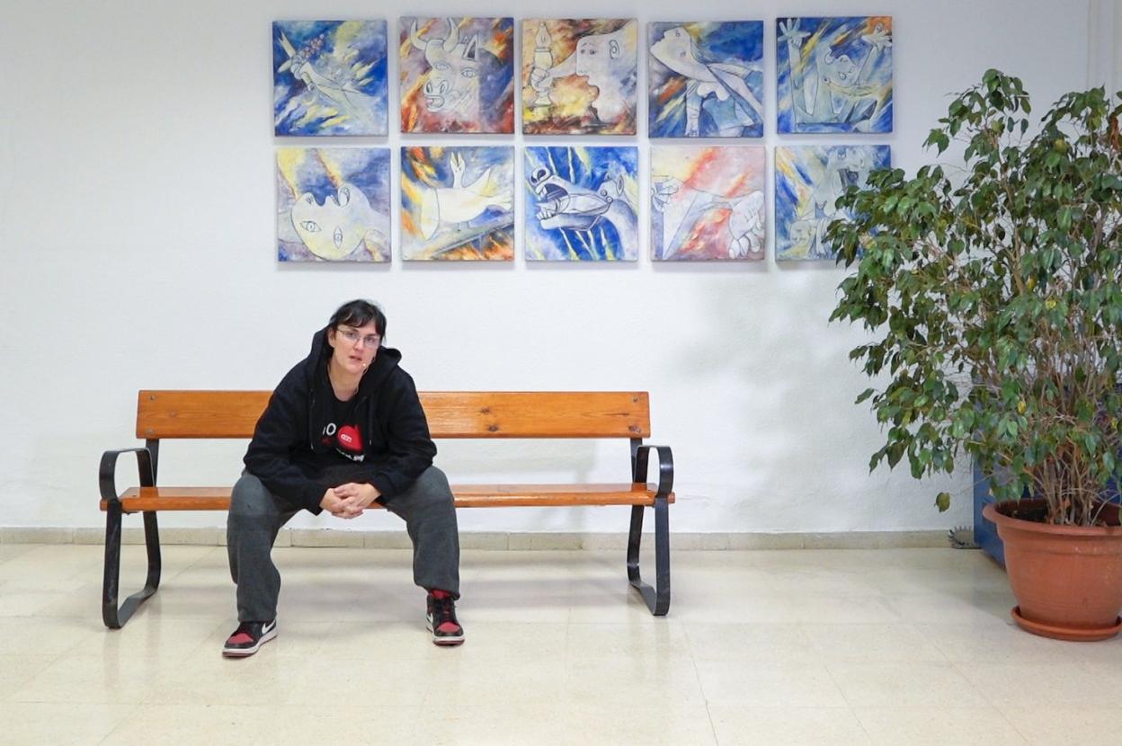 Pamela Palenciano, durante su ponencia teatral 'No solo duelen los golpes'. 