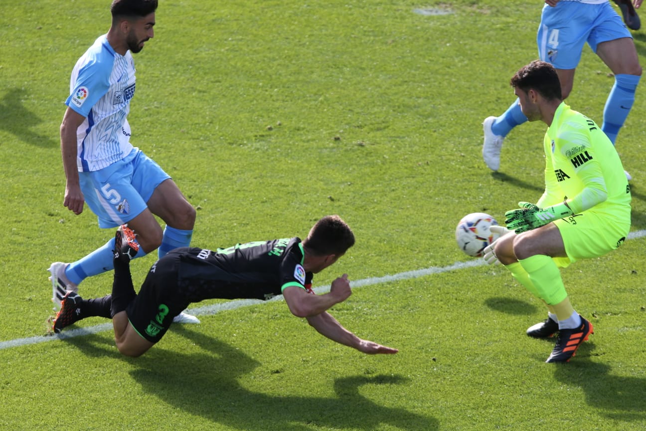 El partido disputado este sábado en La Rosaleda, en fotos.