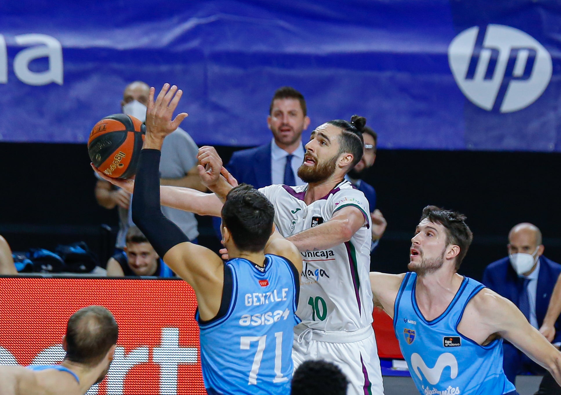 El partido disputado este domingo en el WiZink Center, en fotos.