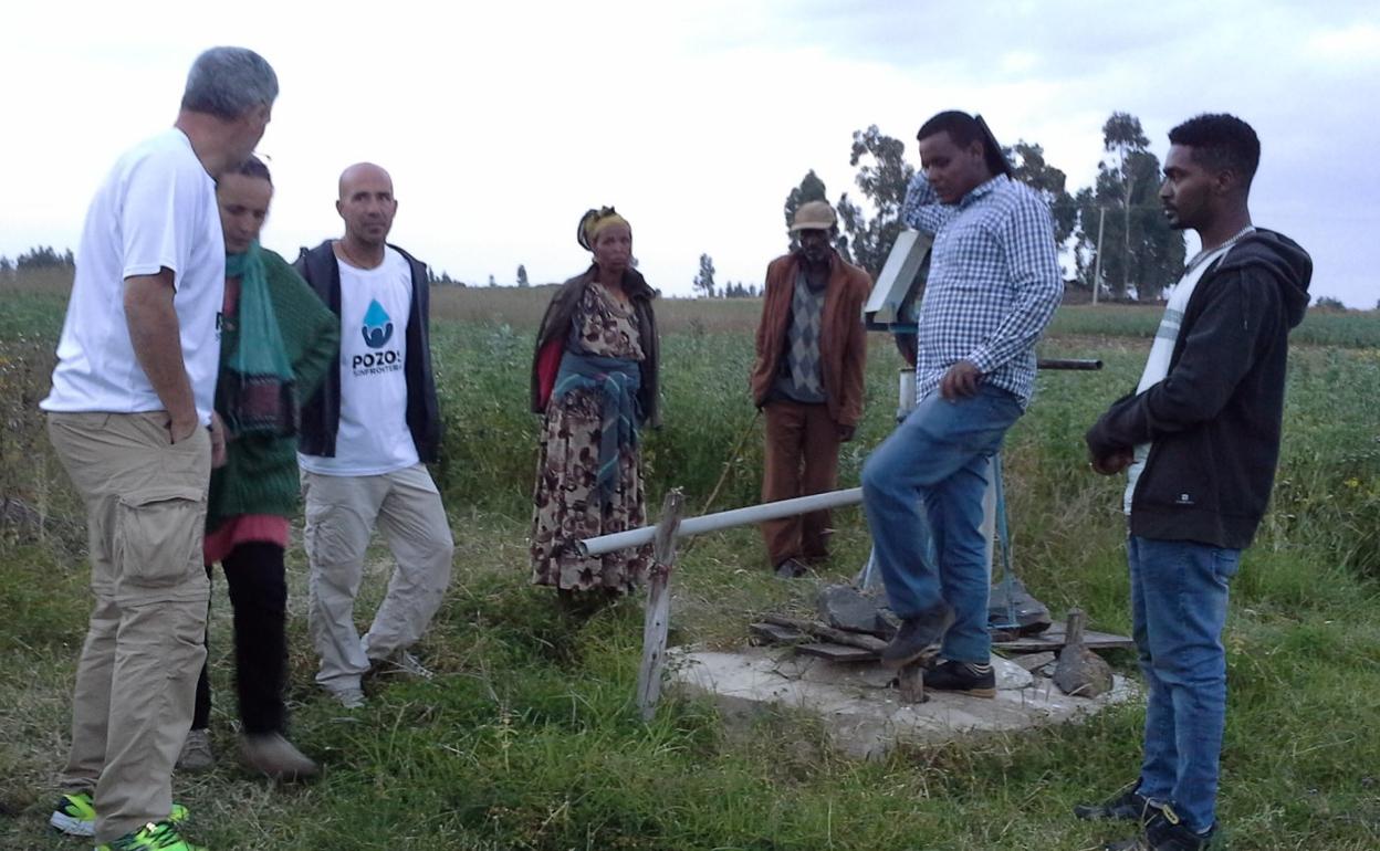 Proyectos.Pozos sin fronteras y Admundi cooperan en Etiopía con pozos de agua potable. 