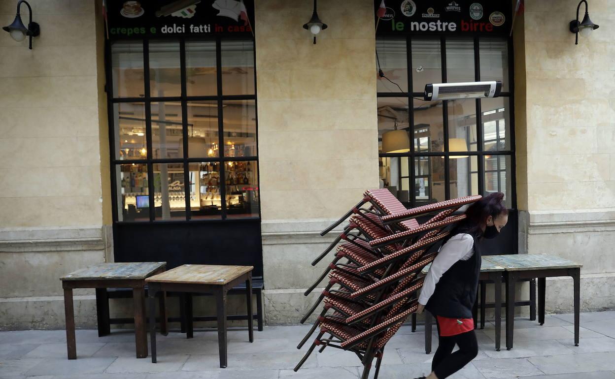 Los expertos laborales avisan de que los primeros ere llegarán en navidad | diario sur