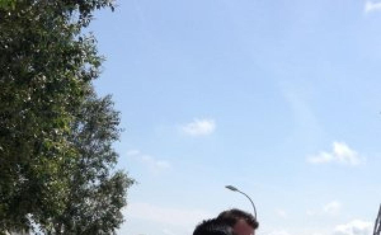 La familia de un paciente que sacó los ojos a otro en el Clínico pide una indemnización al SAS porque no lo sujetaron bien