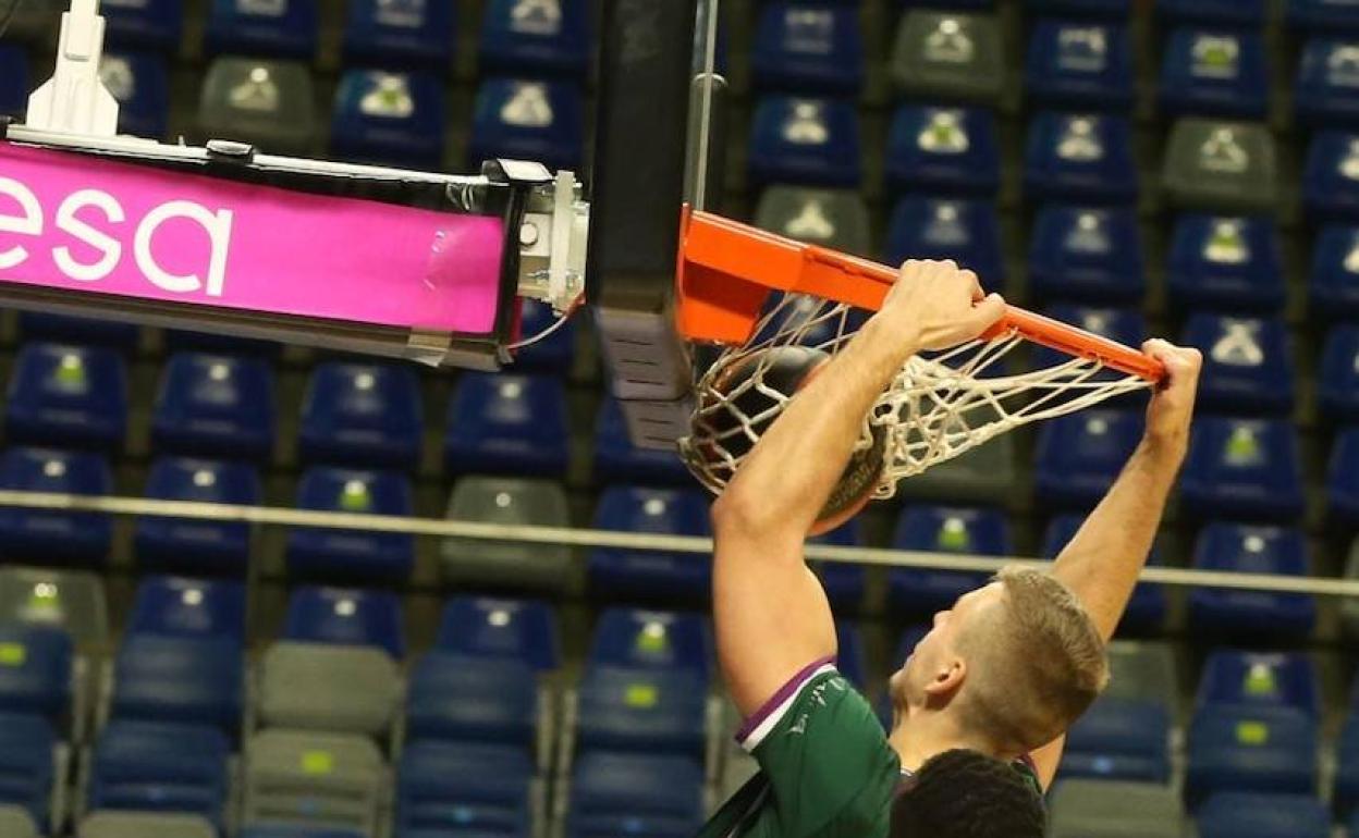 El Gran Capitán toma el mando el día clave