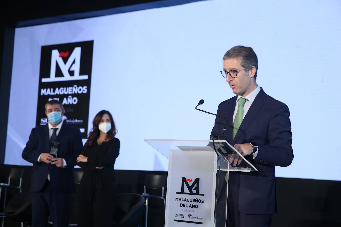 La gala en homenaje a los profesionales de la sanidad, Grupo Mundo, Cáritas, Grupo Peñarroya, Javier Castillo y Rincón Fertilidad se ha celebrado en el Palacio de Ferias de la capital