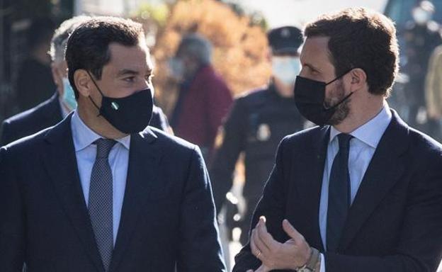 Juanma Moreno y Pablo Casado en una imagen de archivo 