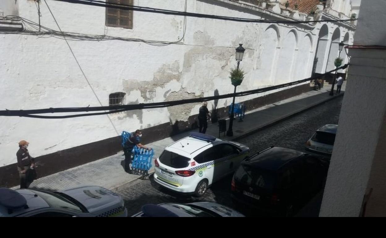 Daños en una de las fachadas del antiguo convento veleño. 