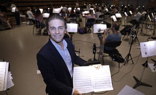 José María Moreno, al frente de la OFM.