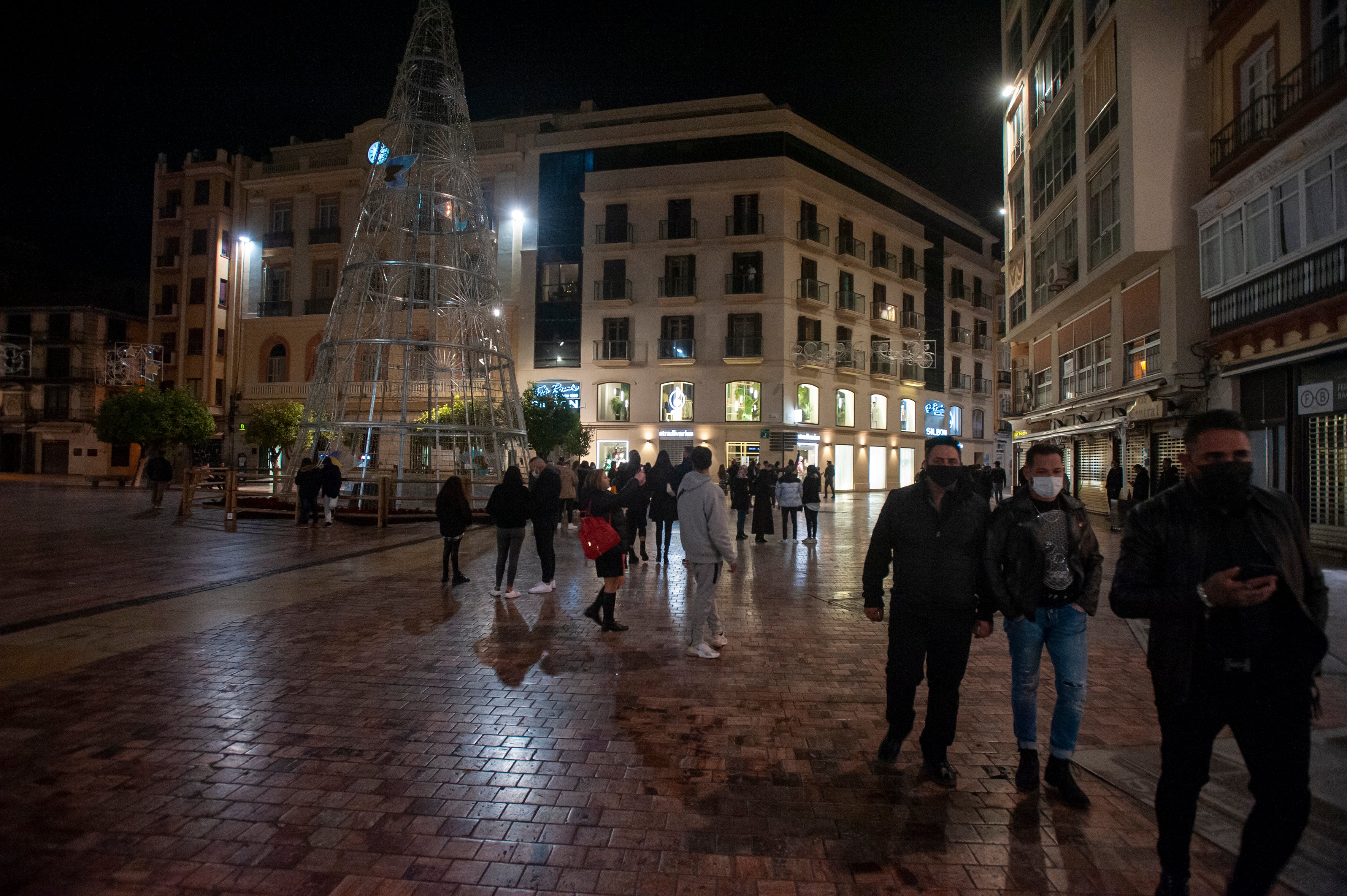 La Nochevieja más atípica debido a la pandemia del coronavirus en el Centro de Málaga