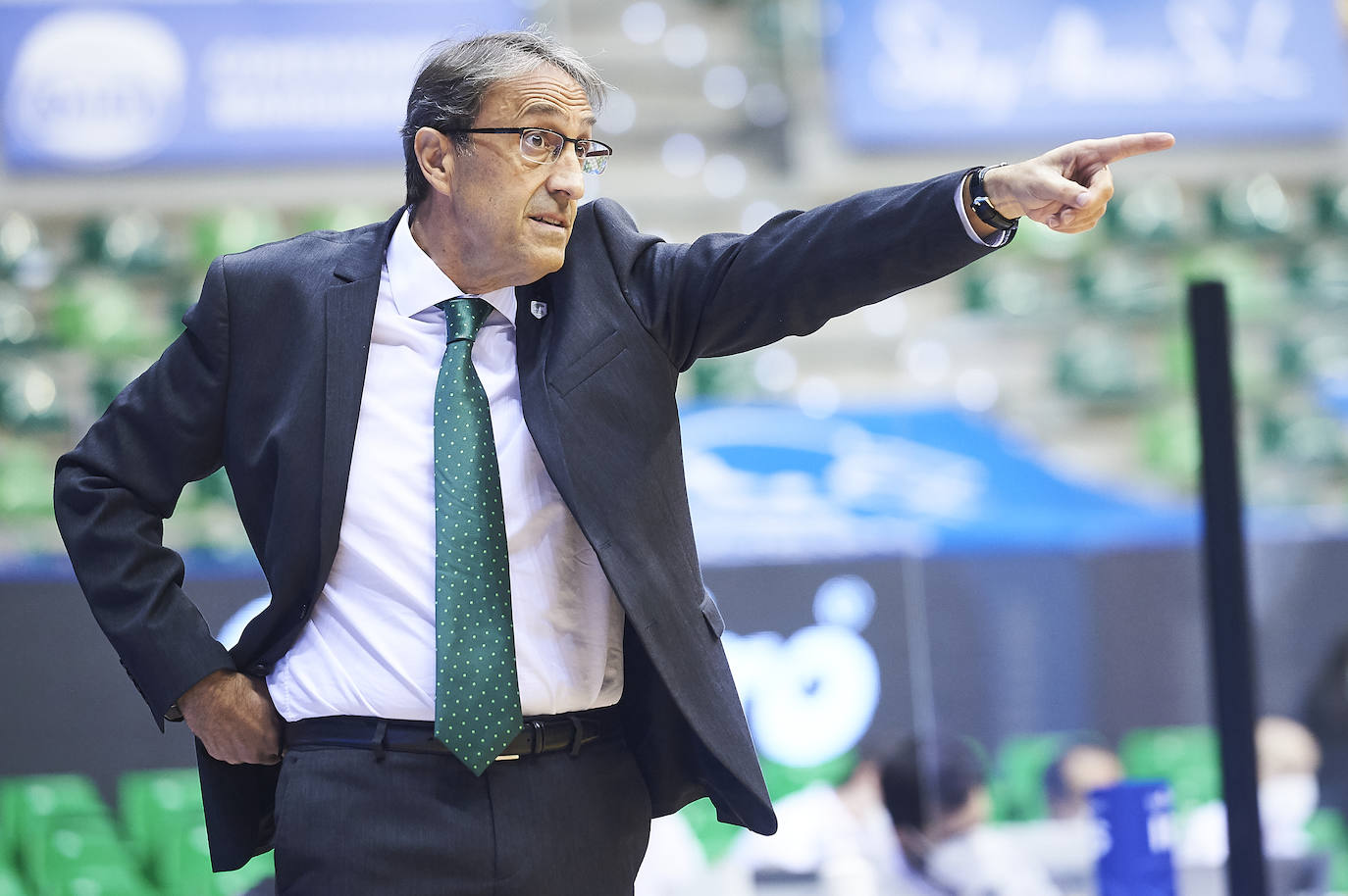 El Unicaja vuelve a tirar otra victoria en la prórroga