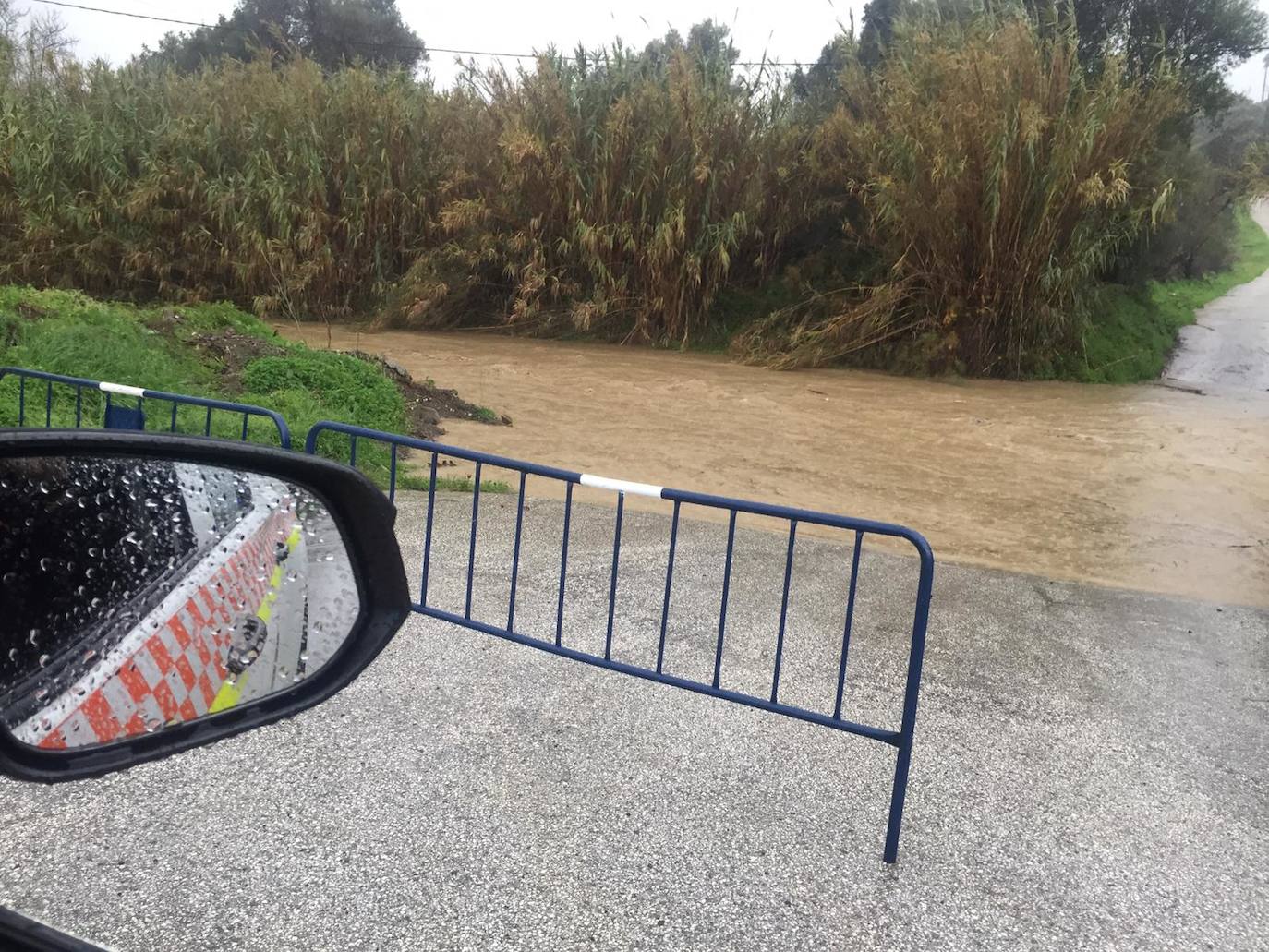 Inundaciones en distintas zonas de Estepona