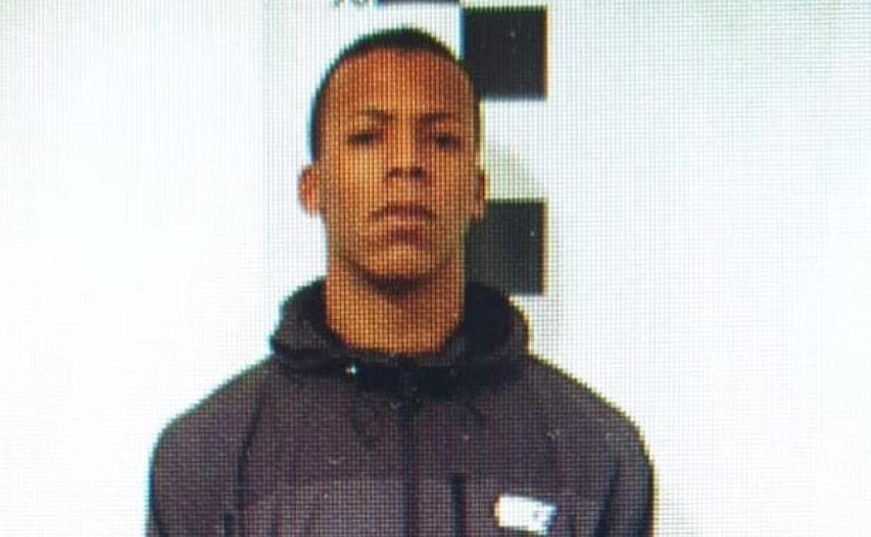 Piden colaboración ciudadana para dar con El Melillero por rociar con ácido a su exnovia y a una amiga