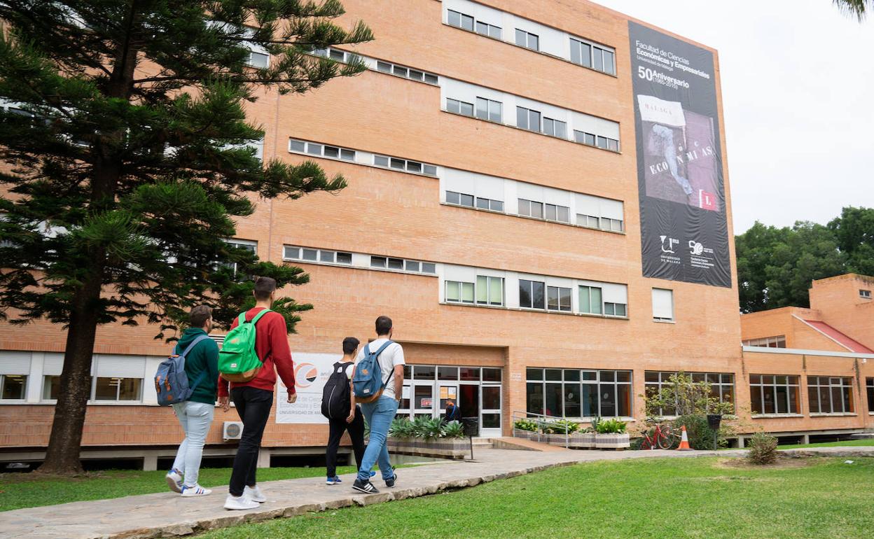 Facultad de Económicas de la UMA. 