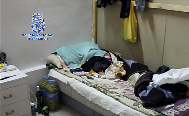 Así vivían los trabajadores liberados por la Policía Nacional. 